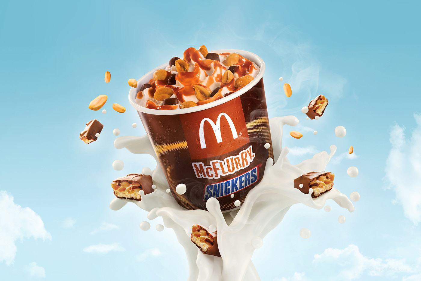 麦当劳巧克力味冰淇淋杯广告海报设计欣赏-01