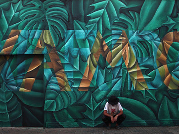 绿色植物大型墙绘作品图片