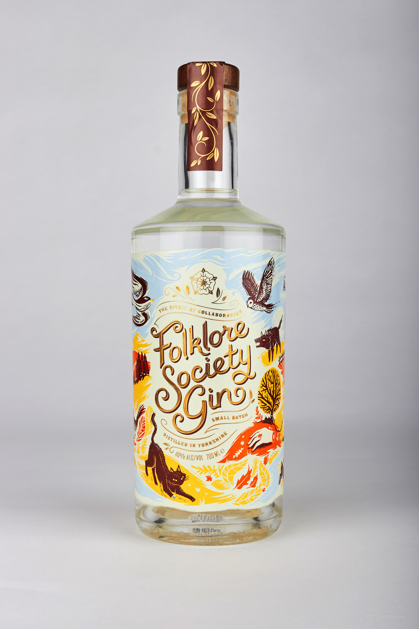 FOLKLORE DISTILLERY 手绘涂鸦酒包装设计作-04