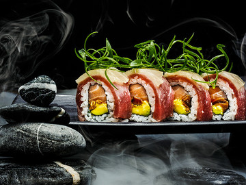 日式寿司刺身美食摄影图片