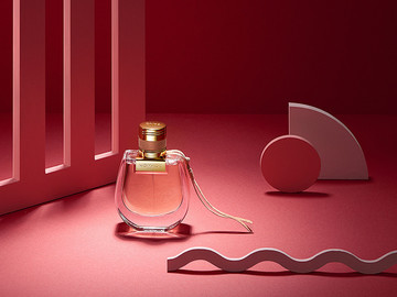国外高档香水奢侈品创意广告摄影图片