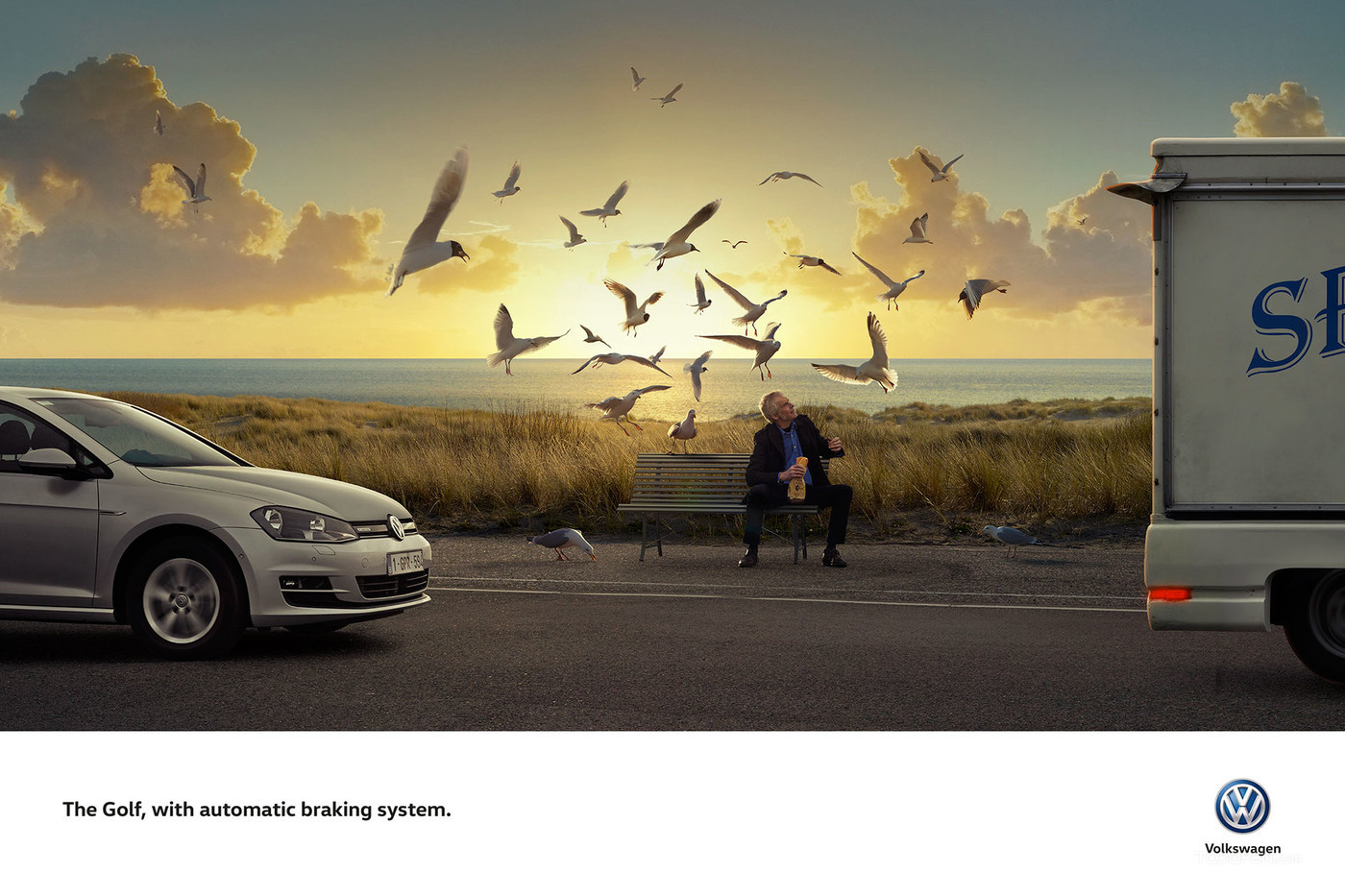 动物盛宴创意大众汽车广告海报作品欣赏-01