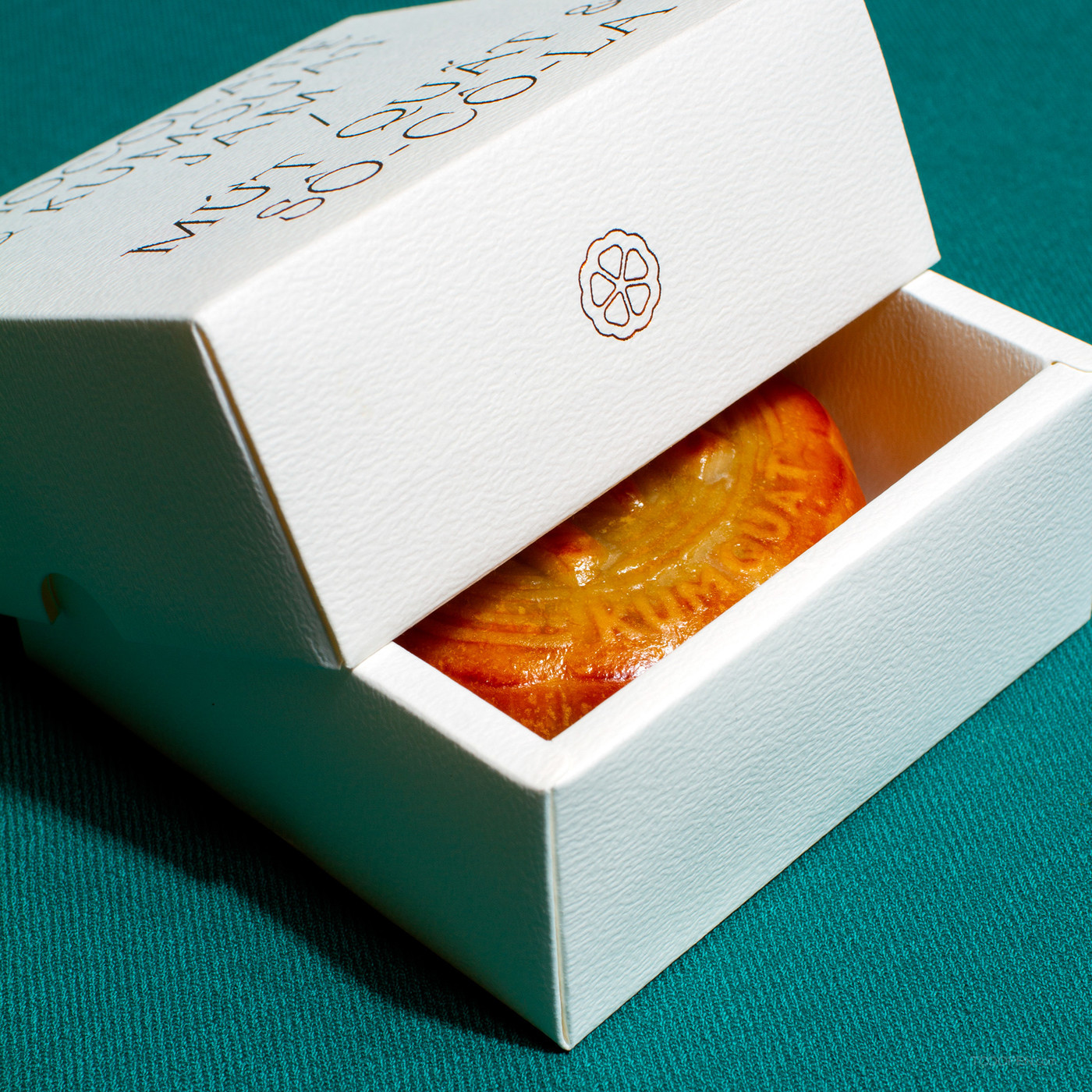 国外中秋节月饼食品包装设计图片-10