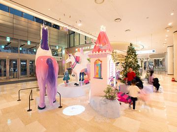韩国乐天购物中心2018冬季推广活动展示设计图片