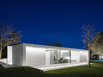 白色极简风格大平层别墅建筑设计作品