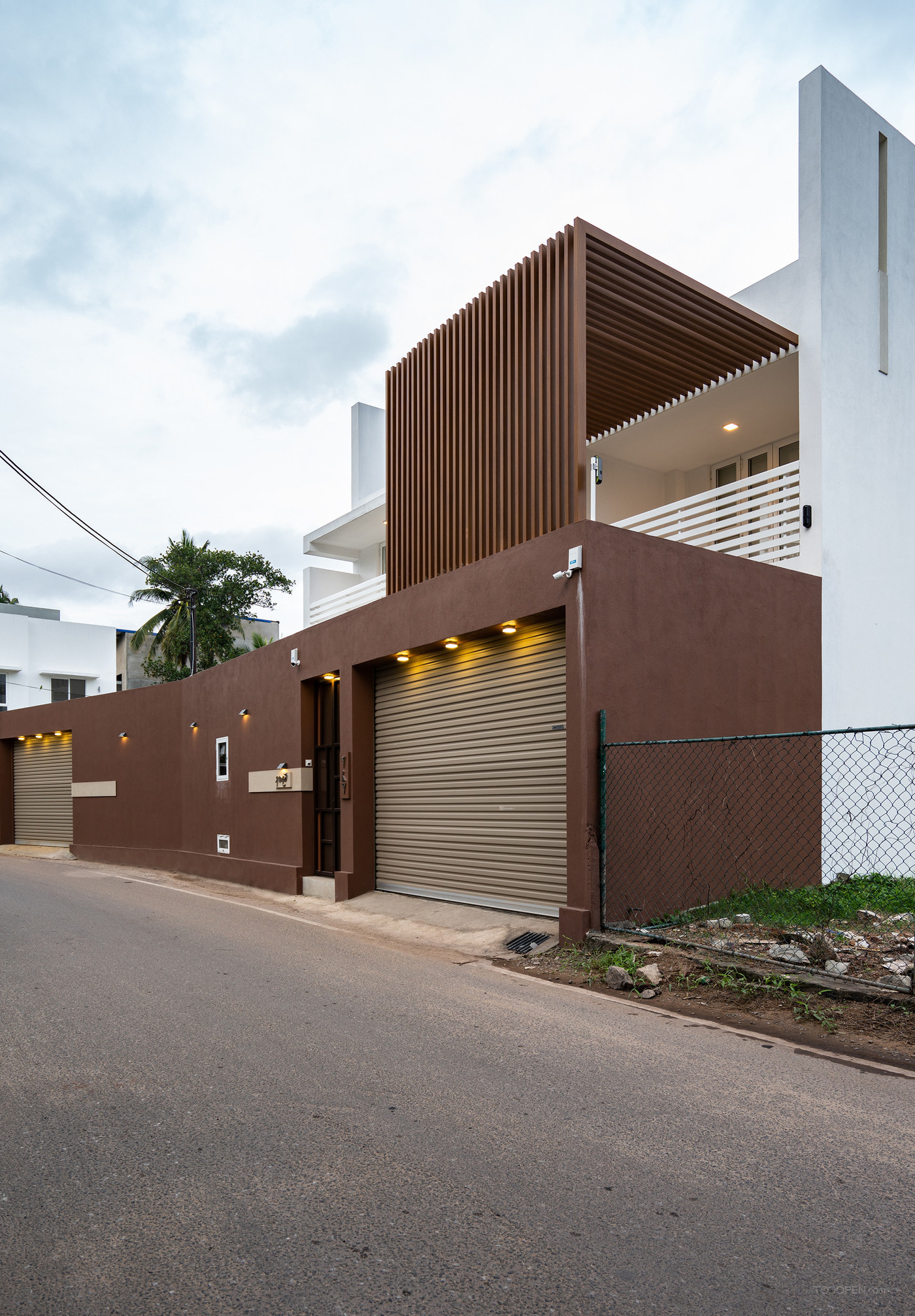 現(xiàn)代風格獨棟住宅建筑設計圖片-01