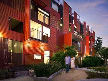 加利福尼亚州西好莱坞红色单元房建筑设计作品