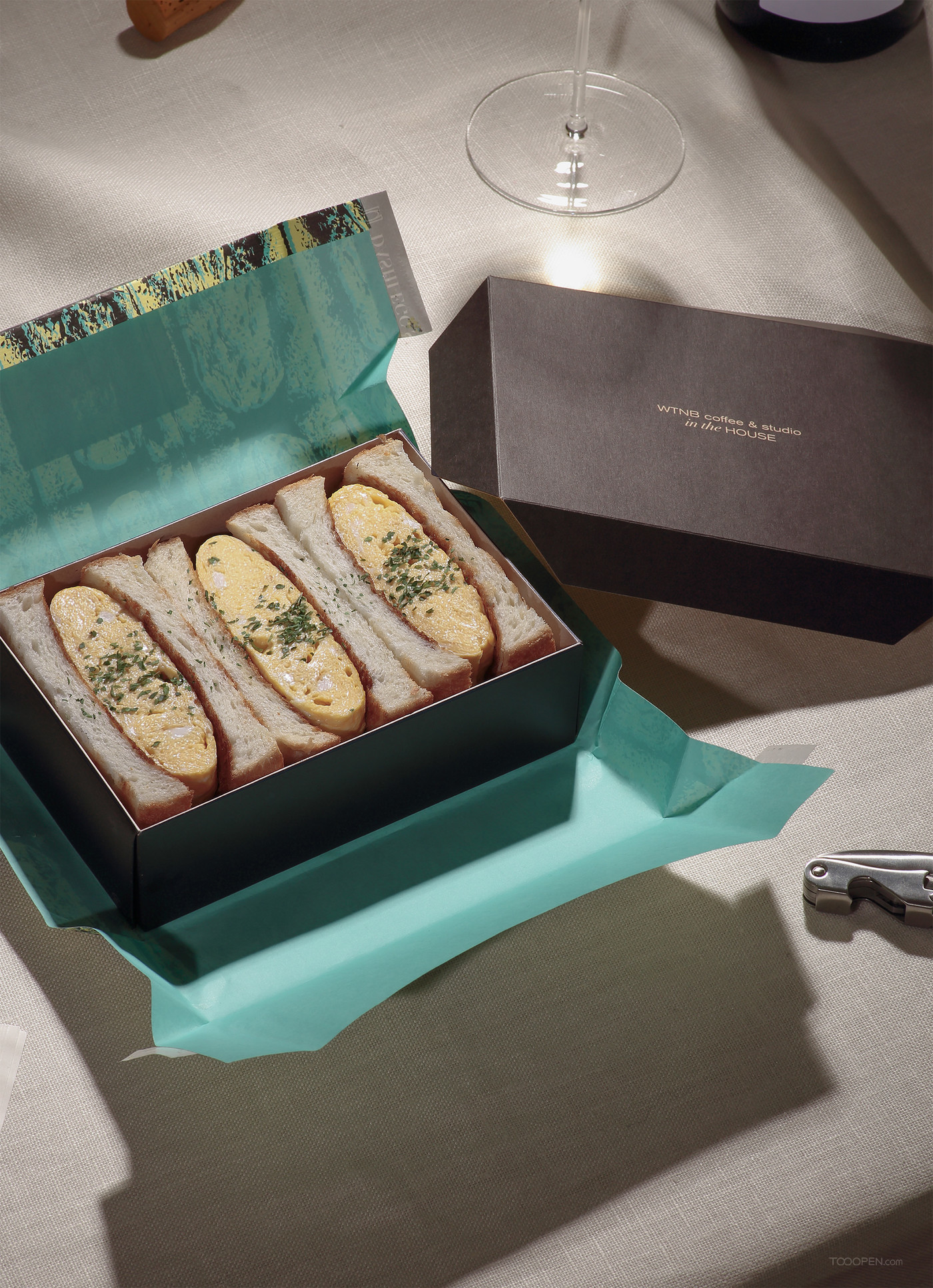 国外美食创意抽象外包装设计三明治外带设计欣赏-09