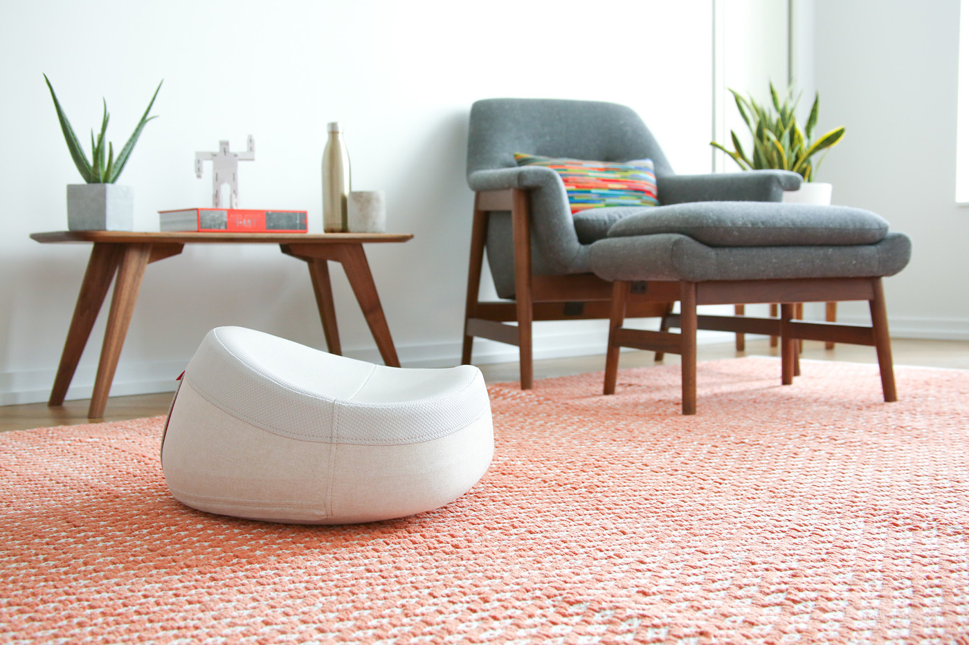 创意舒适冥想坐垫家具产品设计欣赏-01