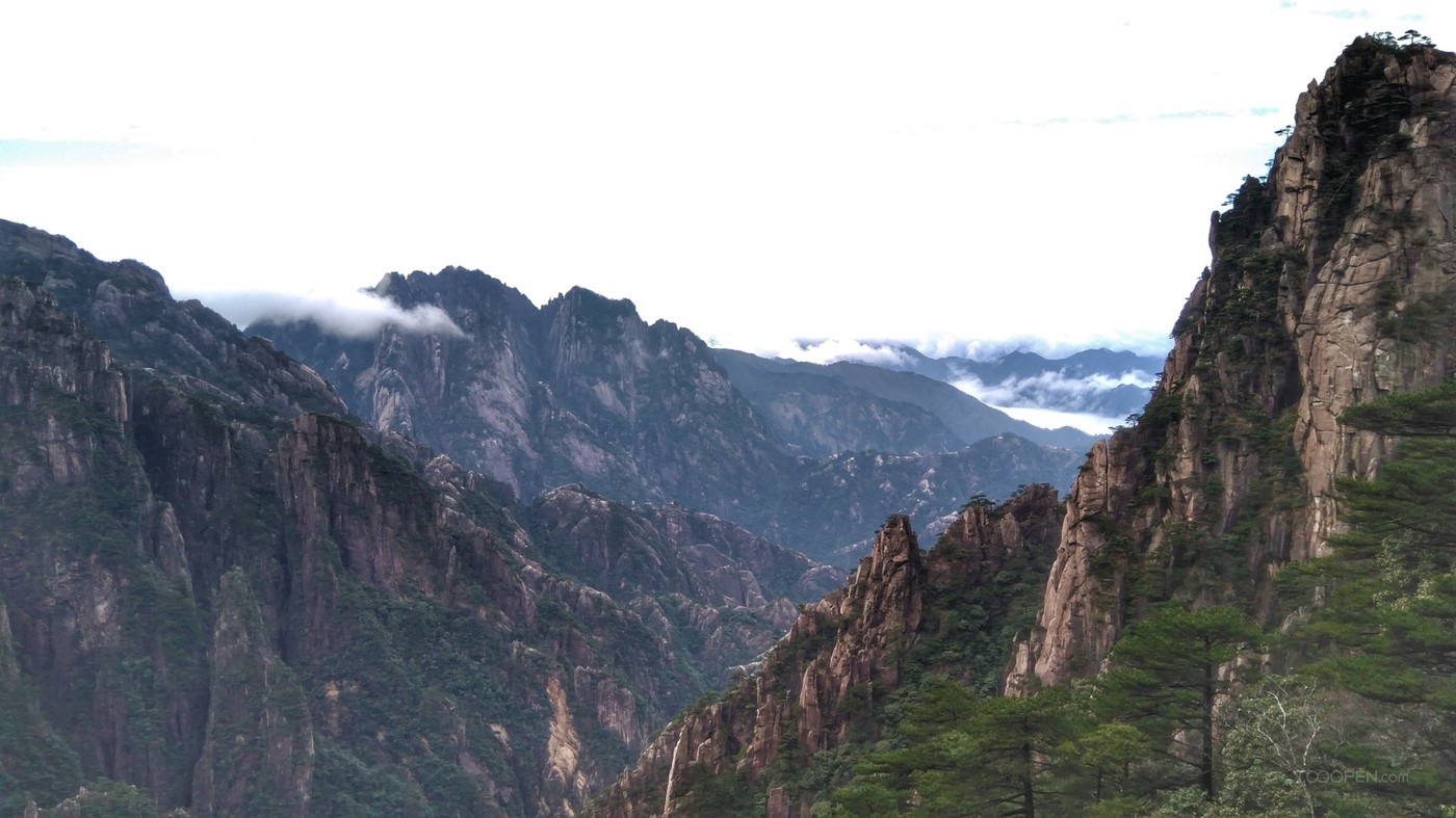 巍峨的安徽黄山自然风景图片-12