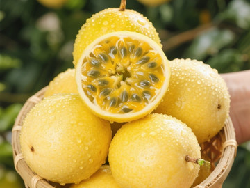 新鲜现摘黄金百香果创意摄影高清美图