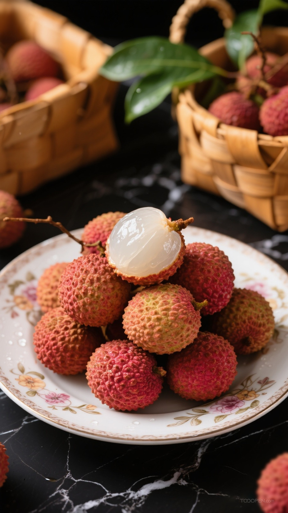 新鲜现摘荔枝创意摄影高清美图-07